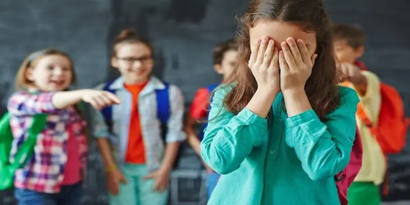 Tình cảm và mối quan hệ yêu đương có vấn đề